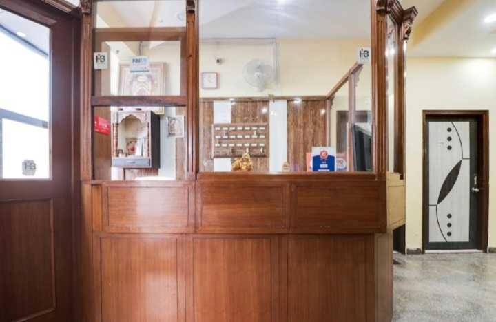 Hotel O Jas Inn Near Star Mall Gurgaon Luaran gambar
